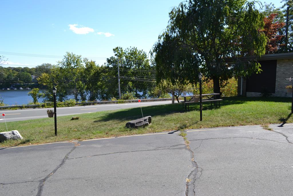 Mount Holyoke Inn Buitenkant foto